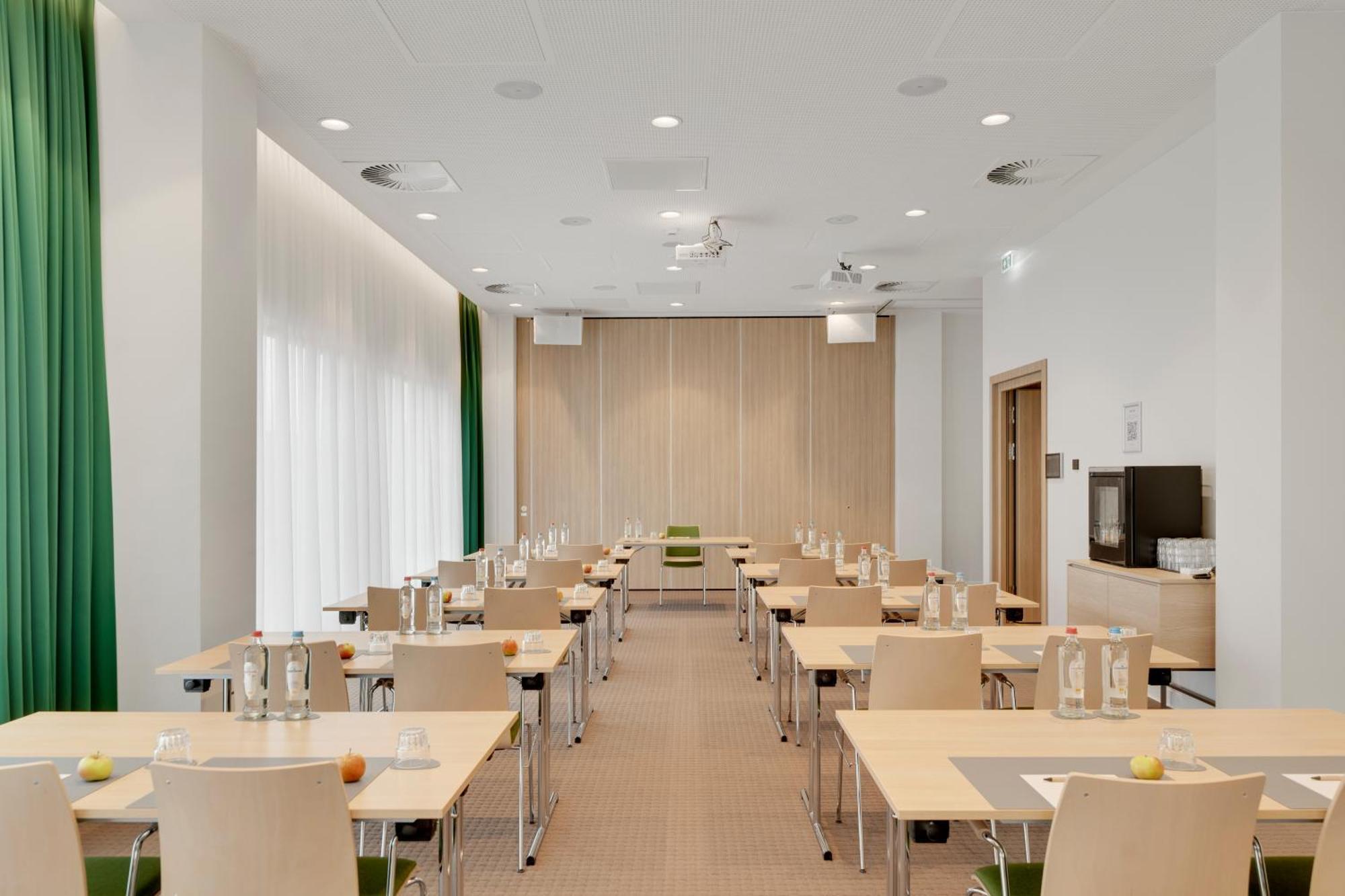 Intercityhotel Breda Kültér fotó